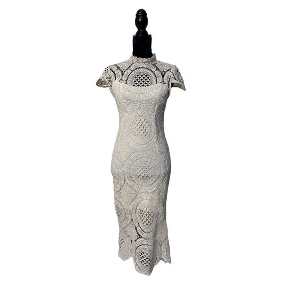 Romeo & Juliet Couture Crochet Lace Vintage Flair Dress Size Medium - Picture 3 of 16